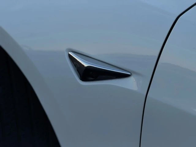 2019 Tesla Model 3 - Image 8 of 21