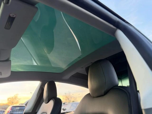 2019 Tesla Model 3 - Image 19 of 21