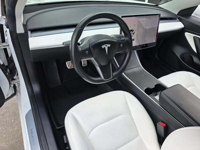 2019 Tesla Model 3 - Image 12 of 21