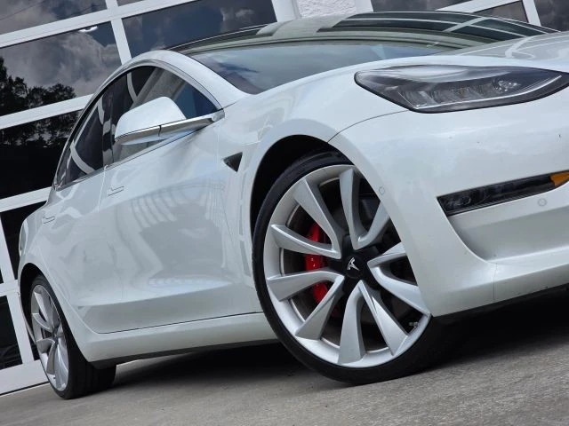 2019 Tesla Model 3 - Image 8 of 21