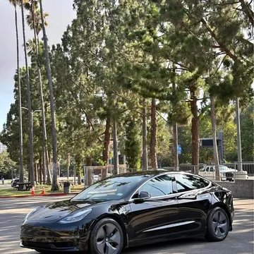2019 Tesla Model 3 Long Range Sedan 4D