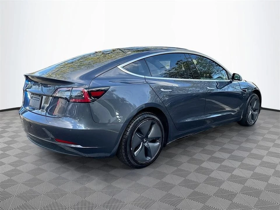 2019 Tesla Model 3 - Image 4 of 18