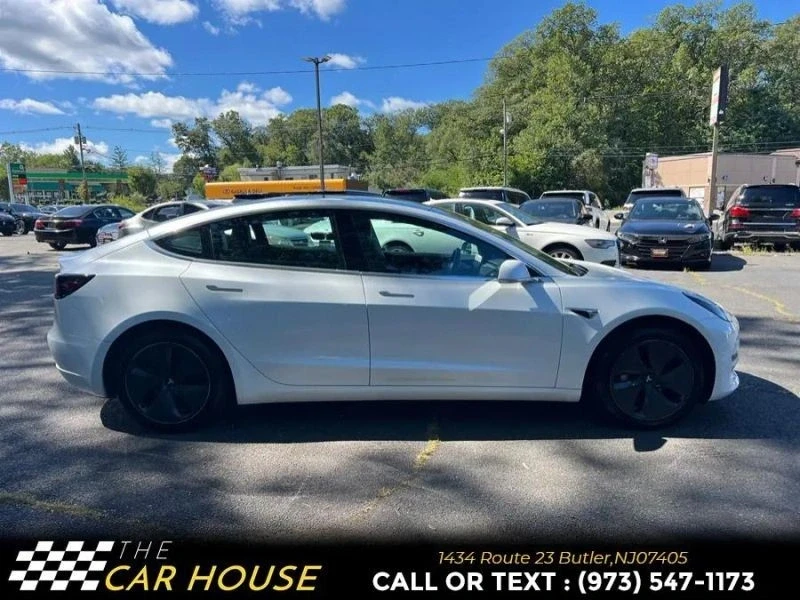 2019 Tesla Model 3 - Image 9 of 12