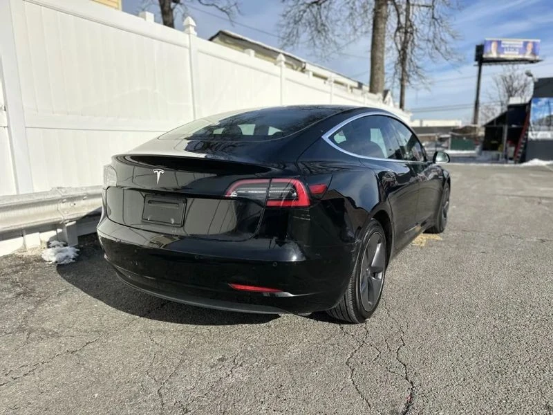 2019 Tesla Model 3 - Image 7 of 12