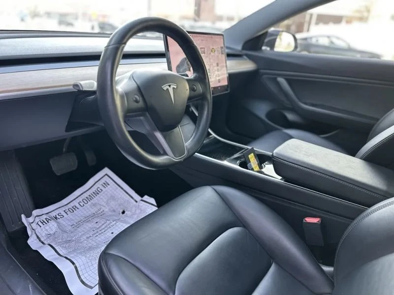 2019 Tesla Model 3 - Image 10 of 12