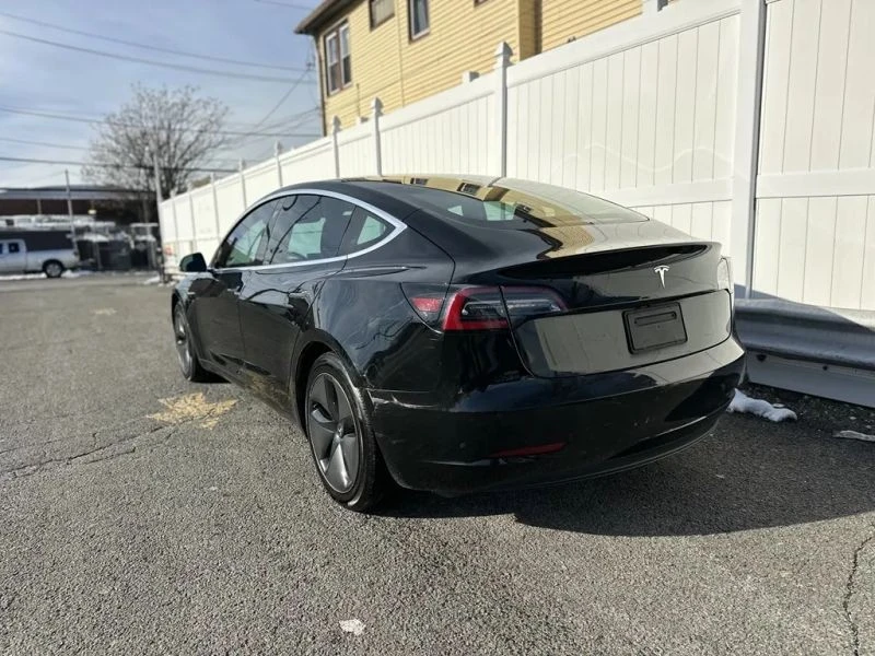 2019 Tesla Model 3 - Image 5 of 12