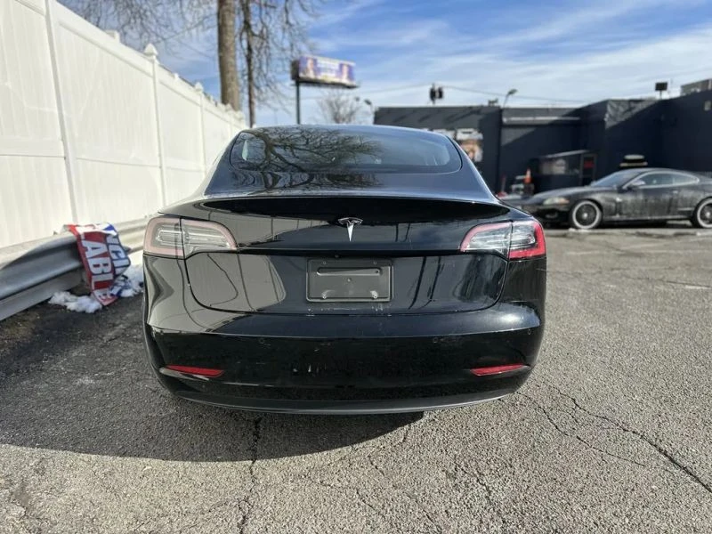 2019 Tesla Model 3 - Image 6 of 12