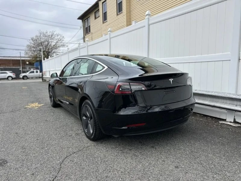 2019 Tesla Model 3 - Image 5 of 12