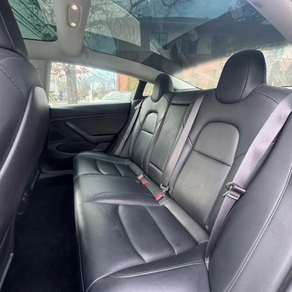 2019 Tesla Model 3 - Image 10 of 12