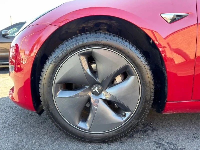 2019 Tesla Model 3 - Image 9 of 12