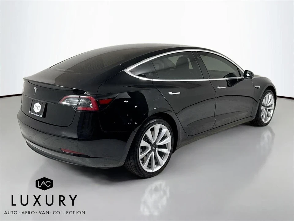 2019 Tesla Model 3 - Image 4 of 12