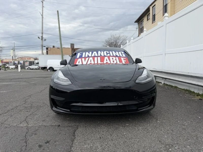 2019 Tesla Model 3 - Image 2 of 12