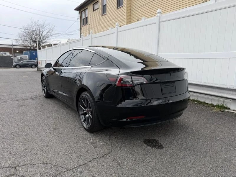 2019 Tesla Model 3 - Image 5 of 12