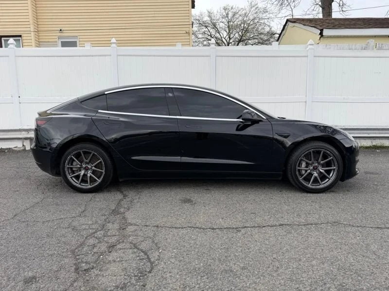2019 Tesla Model 3 - Image 8 of 12