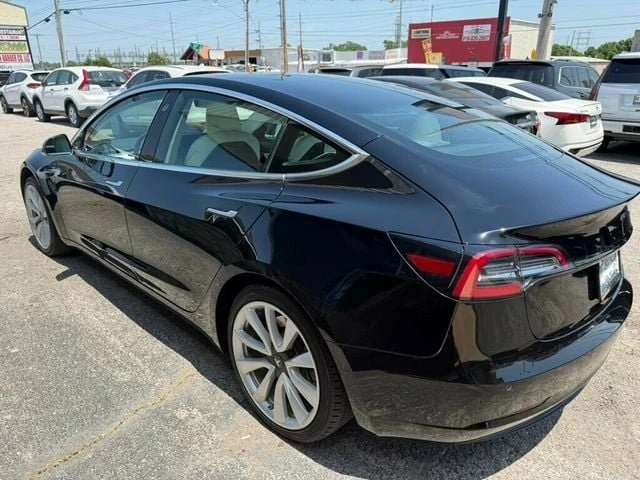 2019 Tesla Model 3 - Image 4 of 19