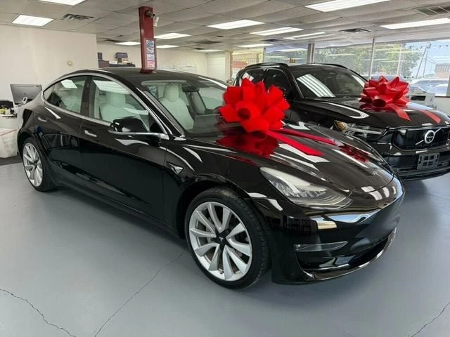 2019 Tesla Model 3 - Image 5 of 19