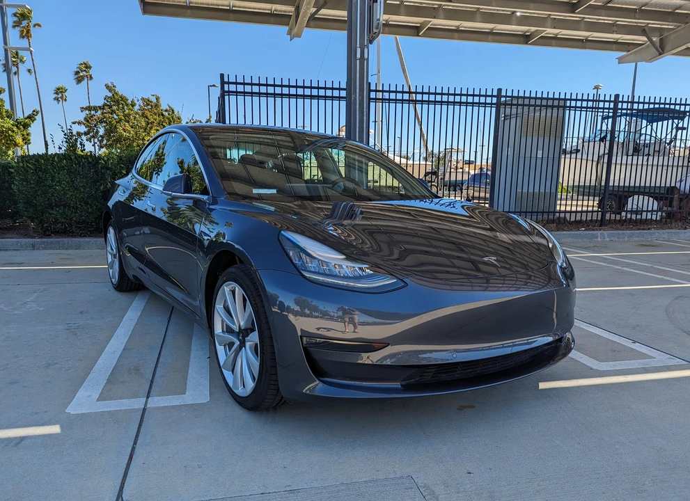 2019 Tesla Model 3 - Image 26 of 31