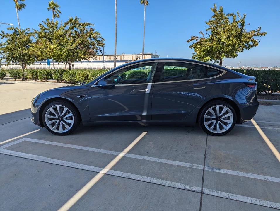 2019 Tesla Model 3 - Image 15 of 31