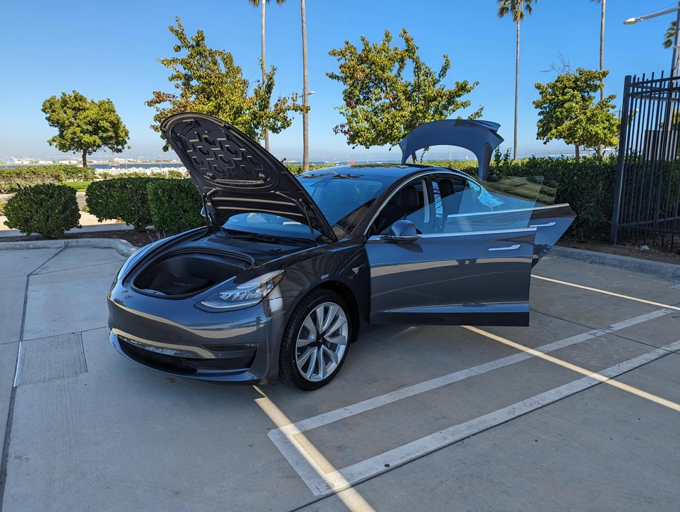 2019 Tesla Model 3 - Image 13 of 31