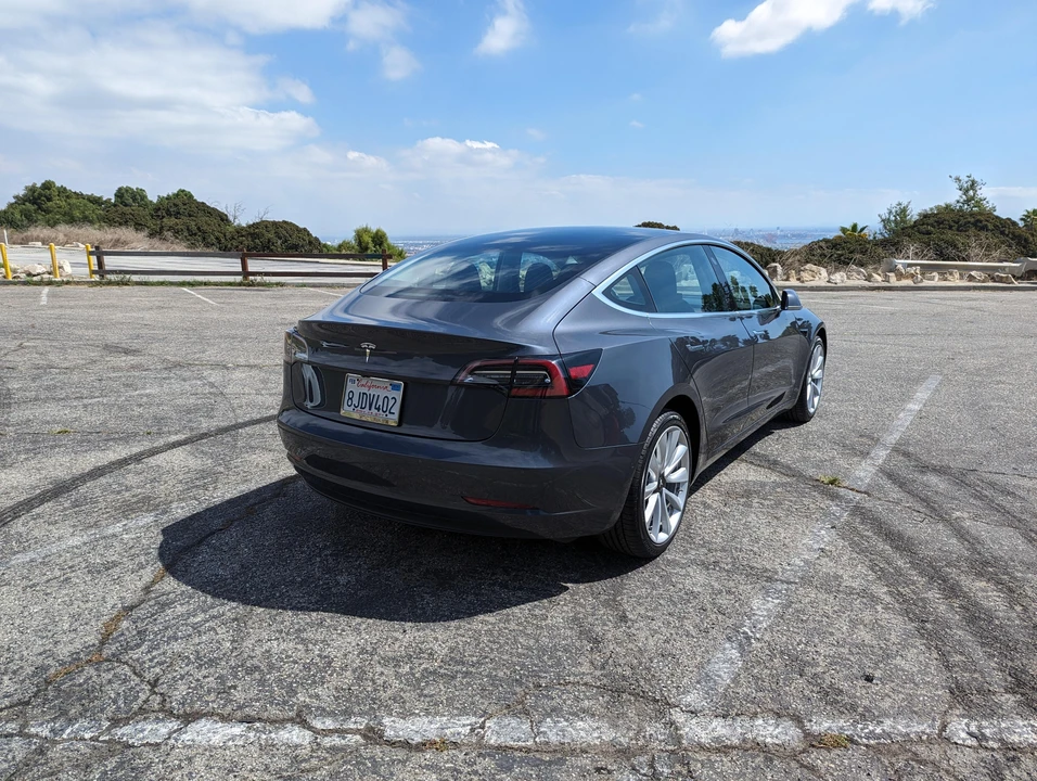 2019 Tesla Model 3 - Image 22 of 31