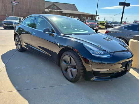2019 Tesla Model 3 Mid Range