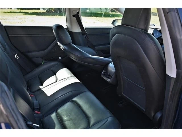 2019 Tesla Model 3 - Image 12 of 13