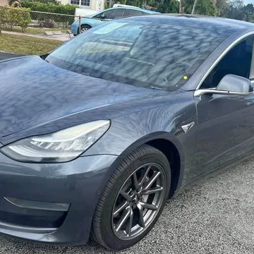 2019 Tesla Model 3 Mid Range