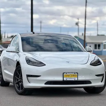 2019 Tesla Model 3 Mid Range