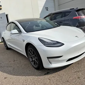2019 Tesla Model 3 Standard Range Plus