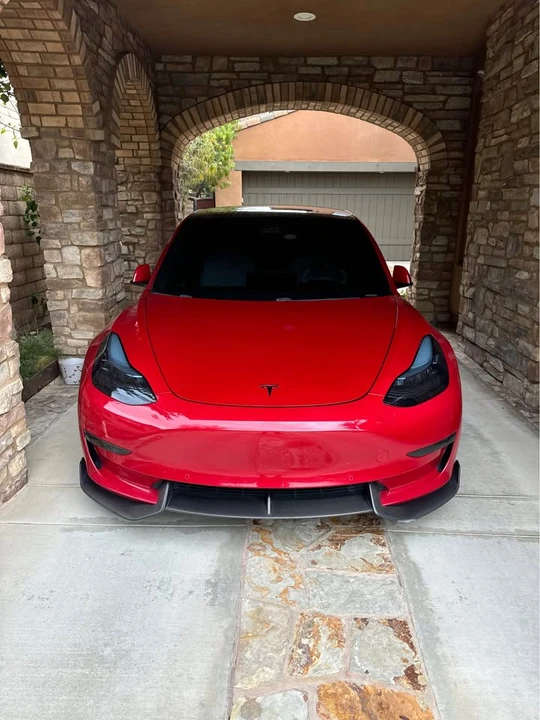 2019 Tesla Model 3 Performance - Image 4 of 6