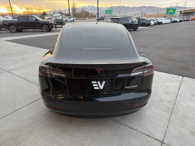 2019 Tesla Model 3 Performance - Image 7 of 21
