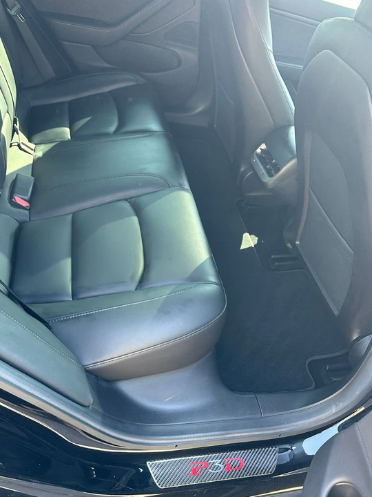 2019 Tesla Model 3 Performance - Image 21 of 21