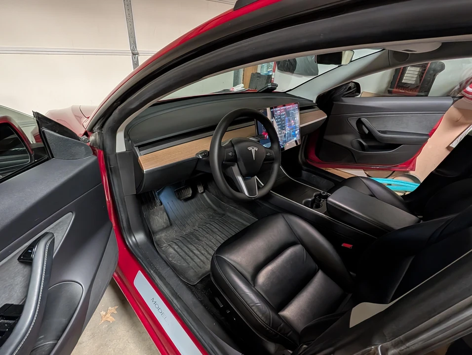 2019 Tesla Model 3 Performance - Image 31 of 31