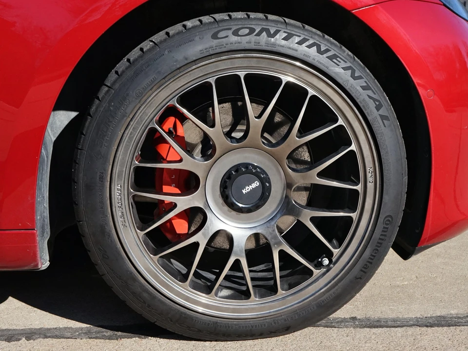 2019 Tesla Model 3 Performance - Image 18 of 31