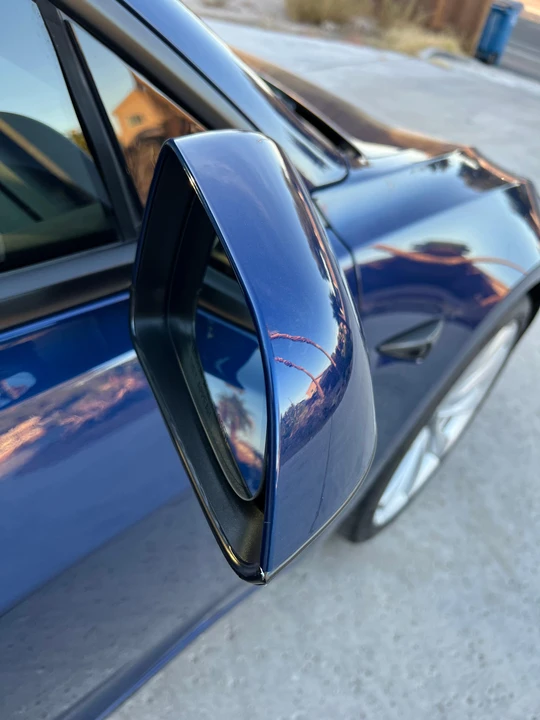 2019 Tesla Model 3 Performance - Image 17 of 31