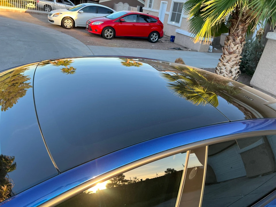 2019 Tesla Model 3 Performance - Image 15 of 31