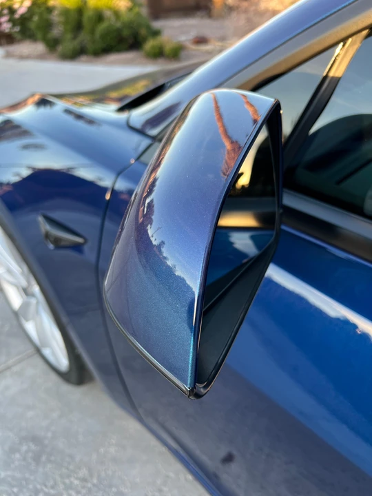 2019 Tesla Model 3 Performance - Image 14 of 31
