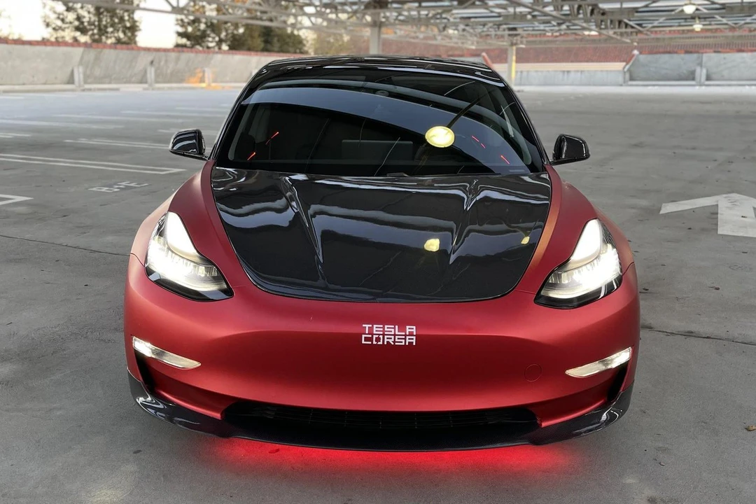 2019 Tesla Model 3 Performance - Image 7 of 21