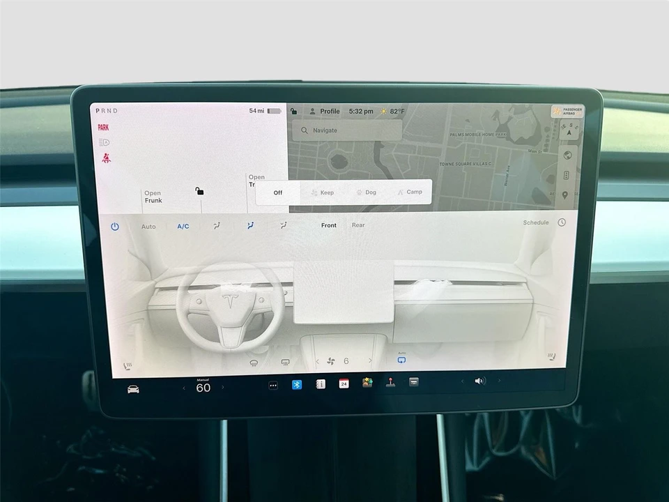 2019 Tesla Model 3 Performance - Image 16 of 21