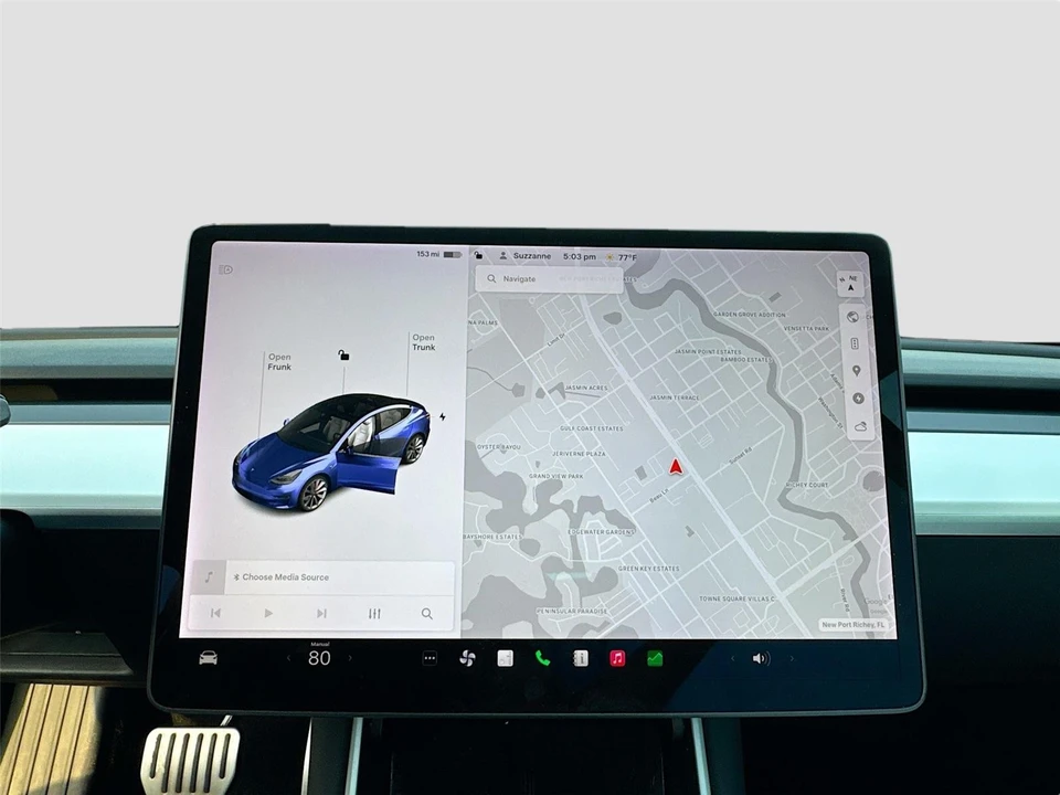 2019 Tesla Model 3 Performance - Image 8 of 14