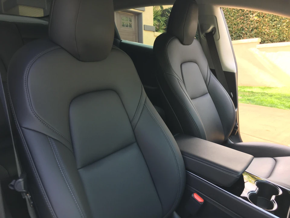 2019 Tesla Model 3 Performance - Image 30 of 31