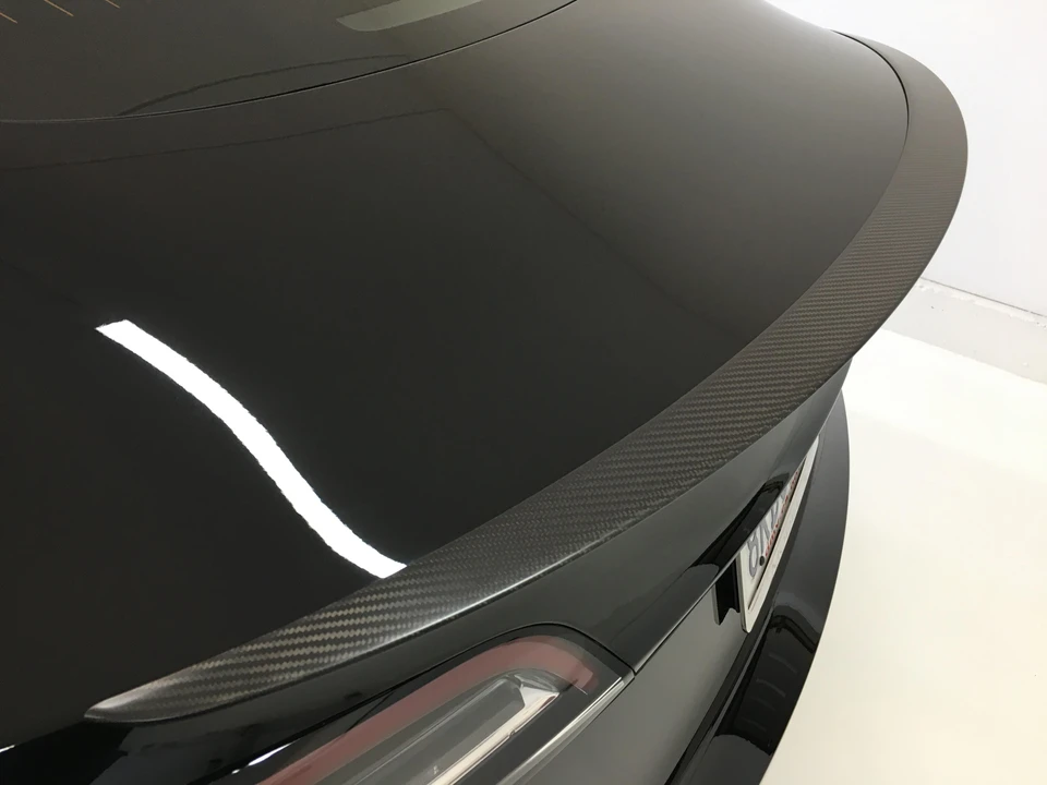2019 Tesla Model 3 Performance - Image 13 of 31
