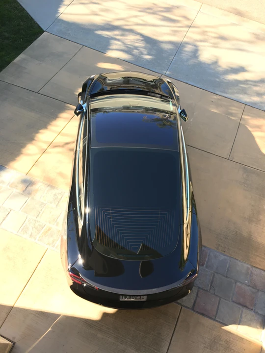 2019 Tesla Model 3 Performance - Image 9 of 31