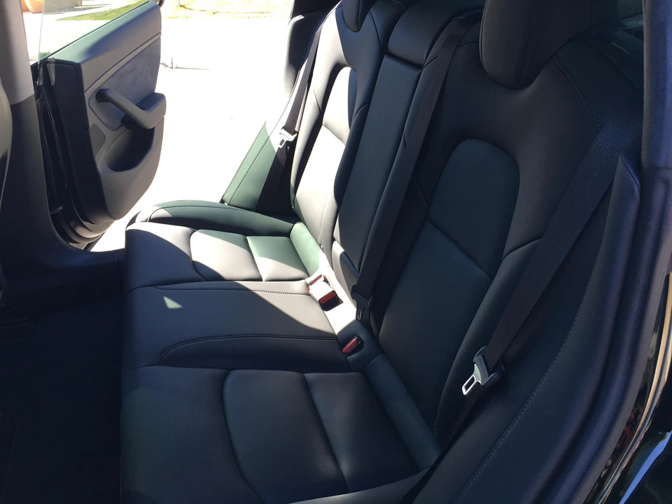 2019 Tesla Model 3 Performance - Image 31 of 31
