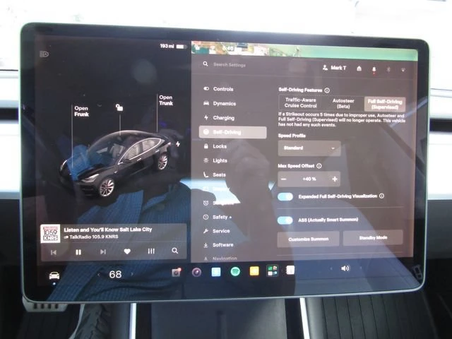 2019 Tesla Model 3 Performance - Image 14 of 18
