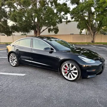 2019 Tesla Model 3 Performance