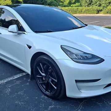 2019 Tesla Model 3 Performance