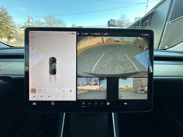 2019 Tesla Model 3 Performance - Image 5 of 16