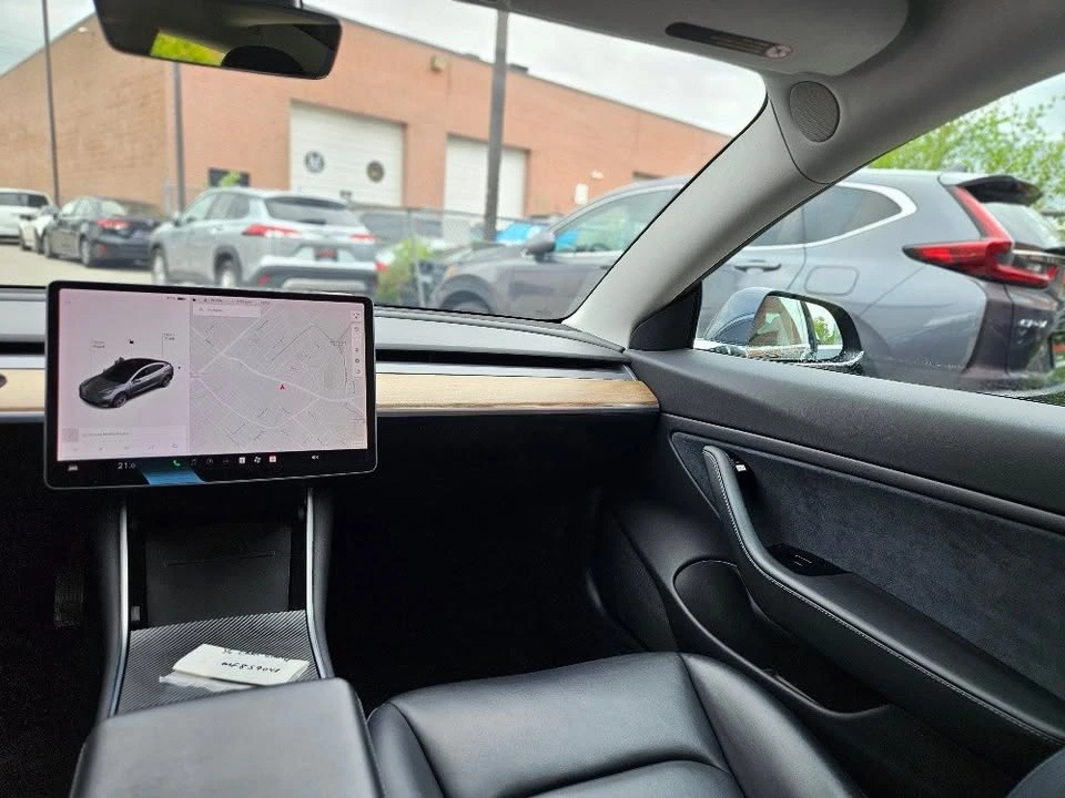 2019 Tesla Model 3 - Image 12 of 15