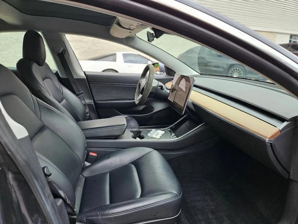 2019 Tesla Model 3 - Image 9 of 15